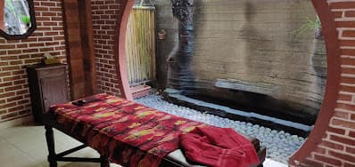 Luxury Treatment Room